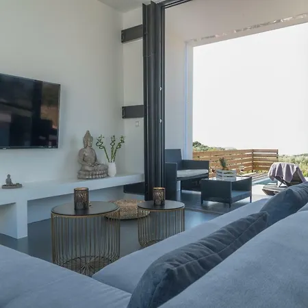 Anicca Villa *