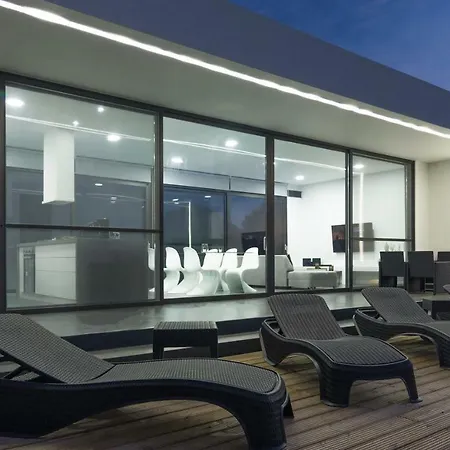 Anicca Villa